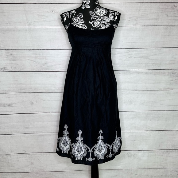 LOFT Dresses & Skirts - LOFT Ann Taylor Black Midi Dress Size 4P